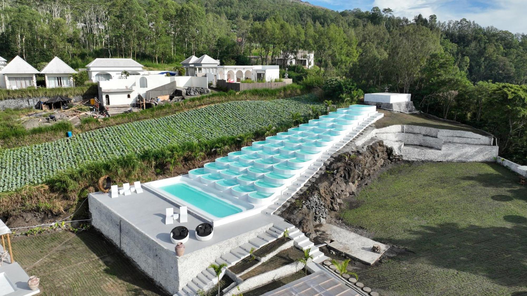 Cinze Villas And Hot Spring Kubupenlokan ภายนอก รูปภาพ